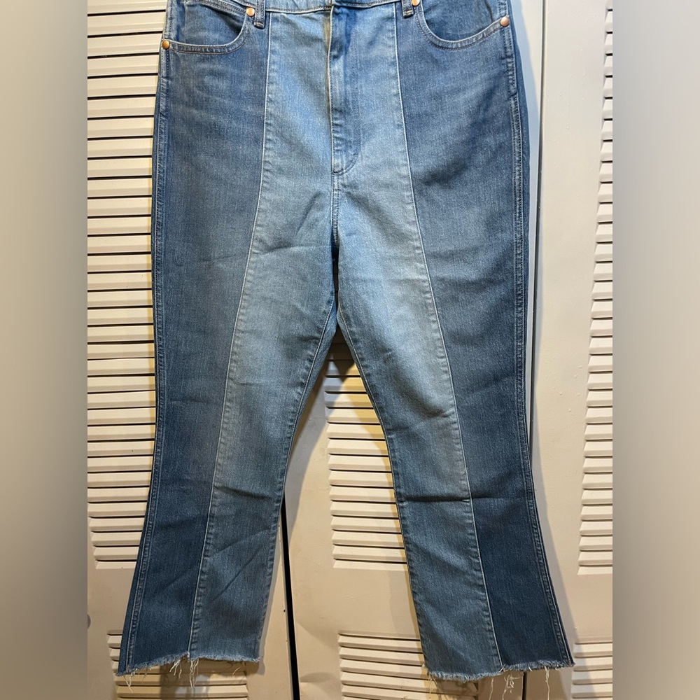 Wrangler Blue Denim Jeans Raw Hem Kick Flare